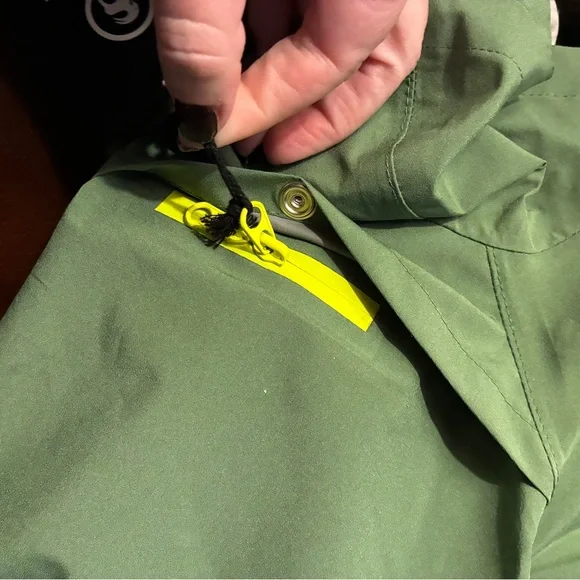 NWT Backcountry x Petco Green XS Dog Jacket - Picture 4 of 15